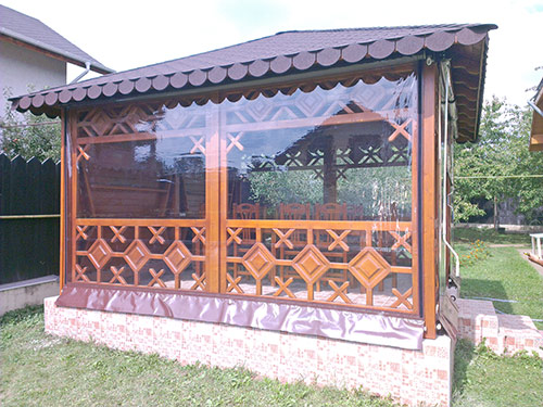 Rulouri transparente pentru terase, balcoane, verande